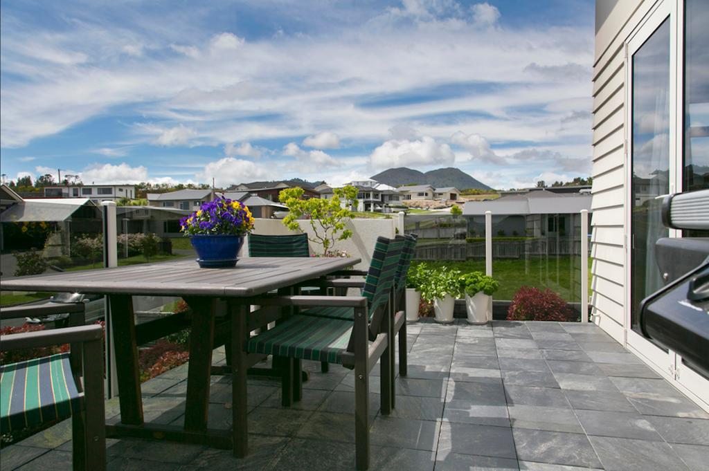 B&B @ Number Ten Taupo Exterior foto